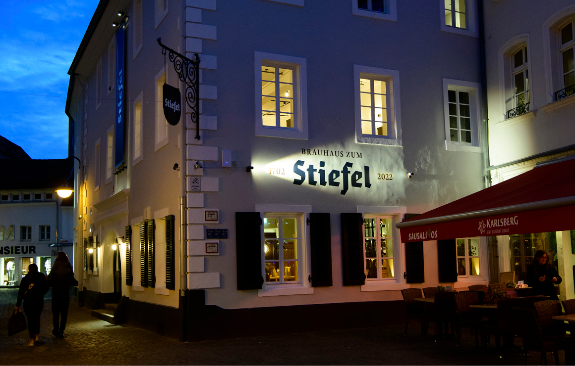 Brauhaus zum Stiefel Fassadenbeschriftung